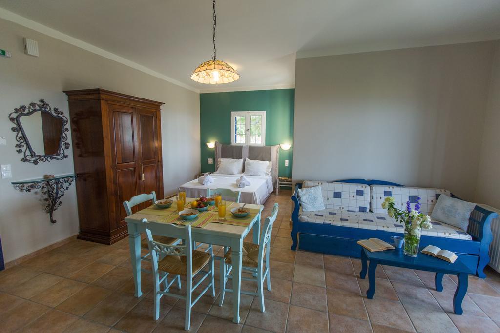 Villa Theodora Lakíthra エクステリア 写真