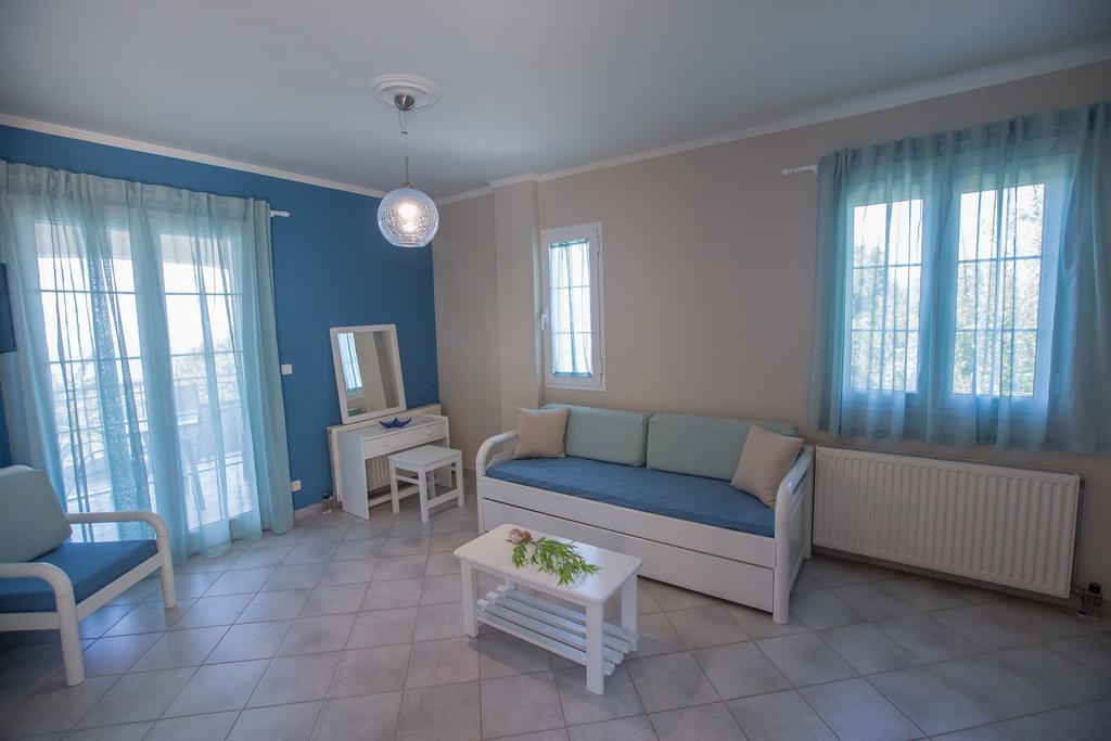 Villa Theodora Lakíthra エクステリア 写真